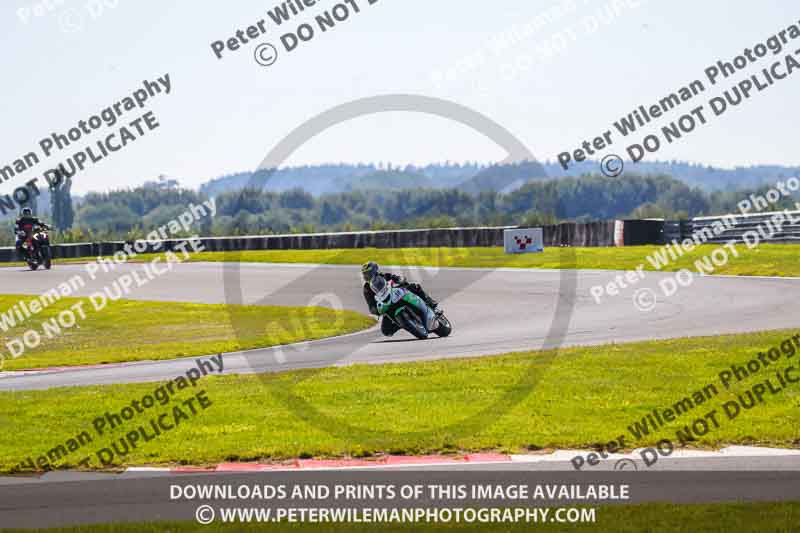 enduro digital images;event digital images;eventdigitalimages;no limits trackdays;peter wileman photography;racing digital images;snetterton;snetterton no limits trackday;snetterton photographs;snetterton trackday photographs;trackday digital images;trackday photos